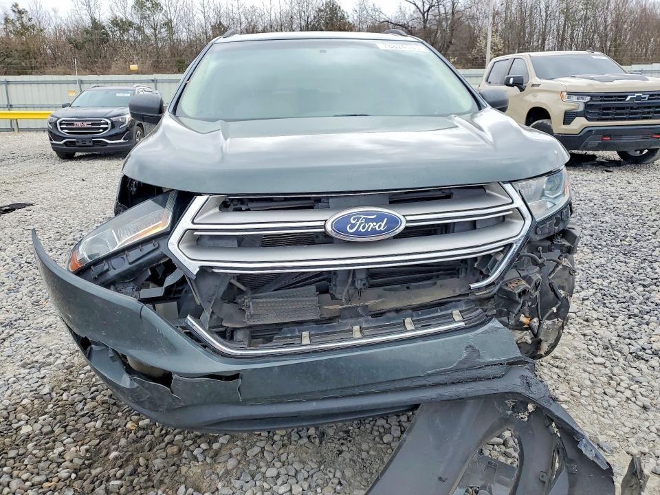 2015 Ford Edge se