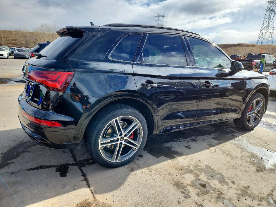 2025 Audi Q5 e Premium Plus 55