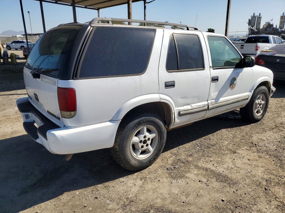 2000 Chev Blazer lt