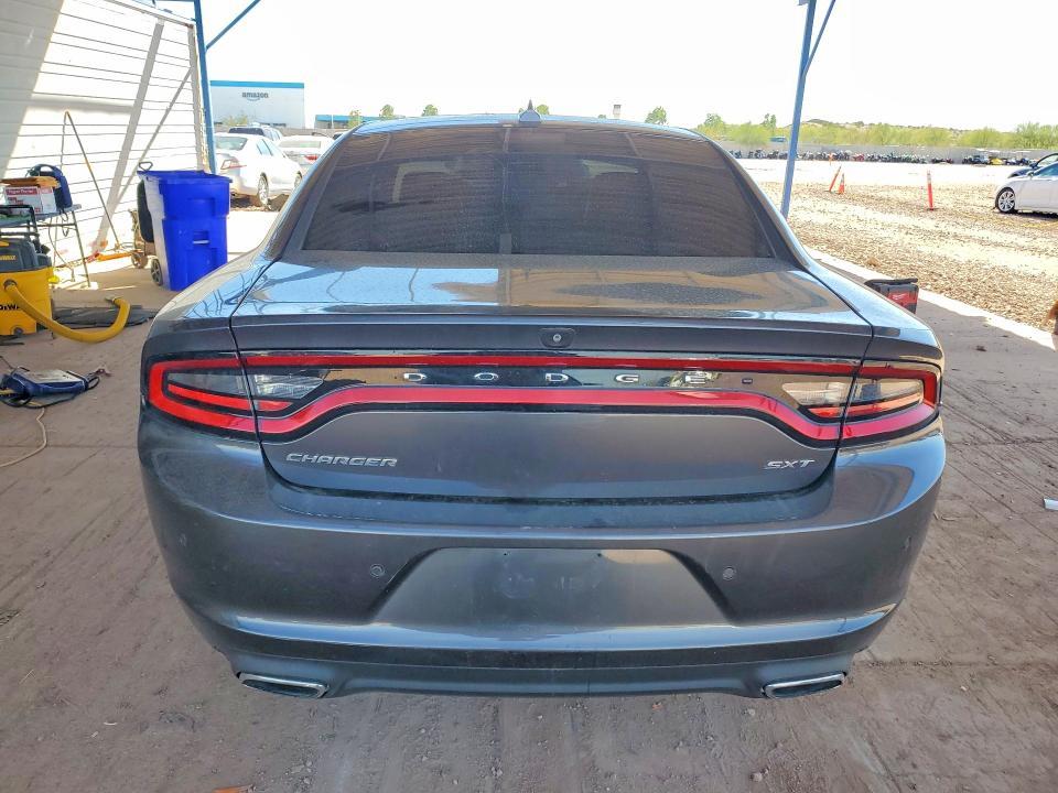 2018 Dodge Charger sxt Plus