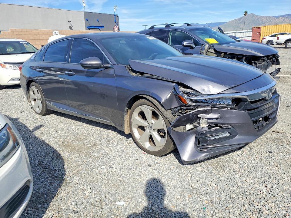 2018 Honda Accord Touring