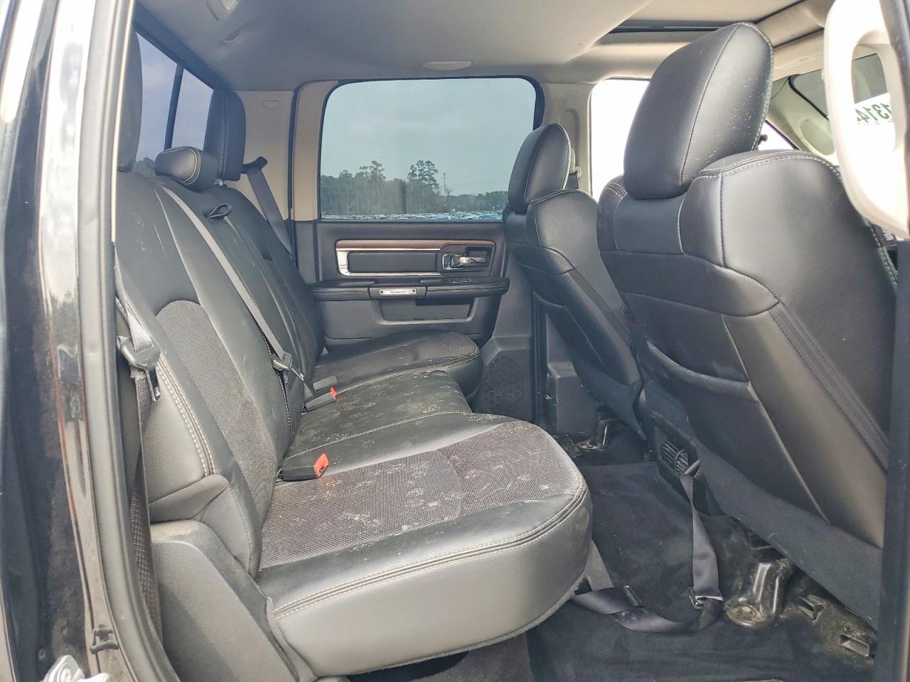 2015 Dodge 3500 Laramie
