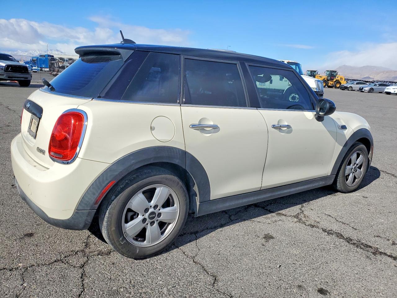 2017 Mini Cooper