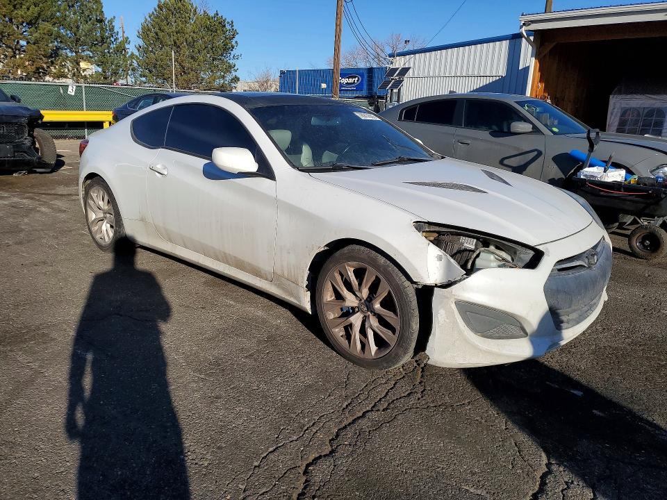 2013 Hyundai Genesis Coupe 2.0t Premium