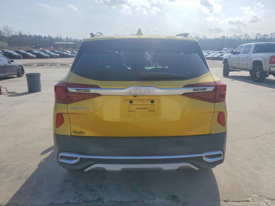 2023 KIA Seltos sx