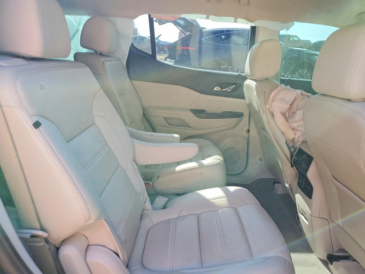 2021 GMC Acadia Denali