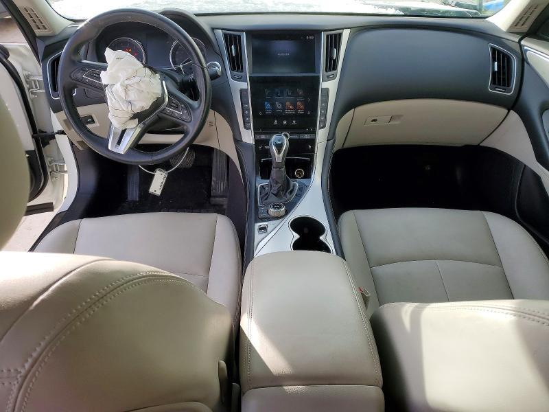 2021 Infiniti Q50 Luxe