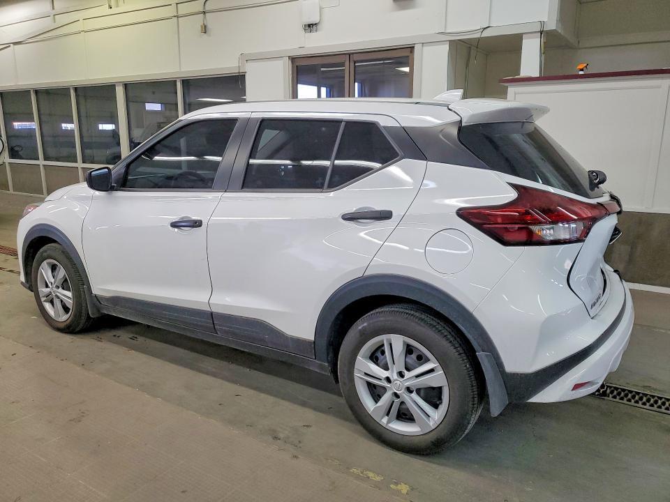 2024 Nissan Kicks s