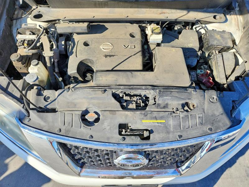 2015 Nissan Pathfinder sl