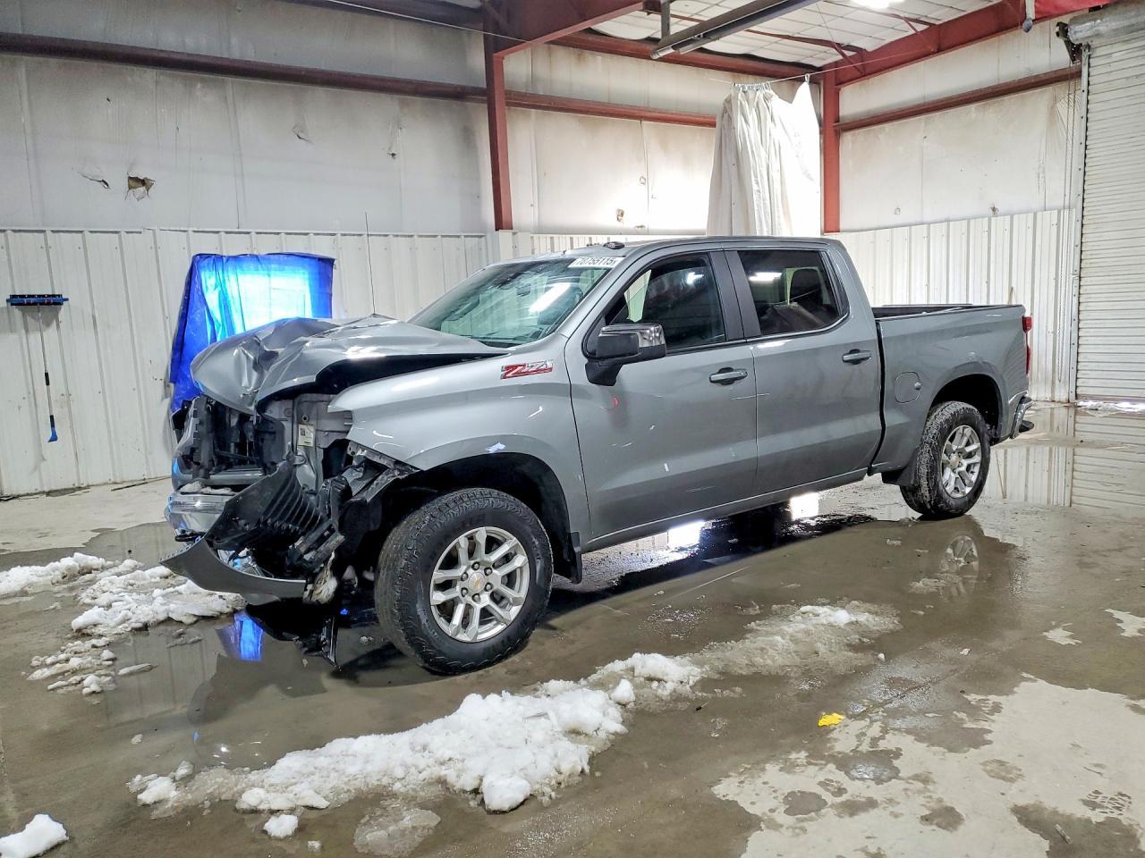 2025 Chevrolet Silverado K1500 LT