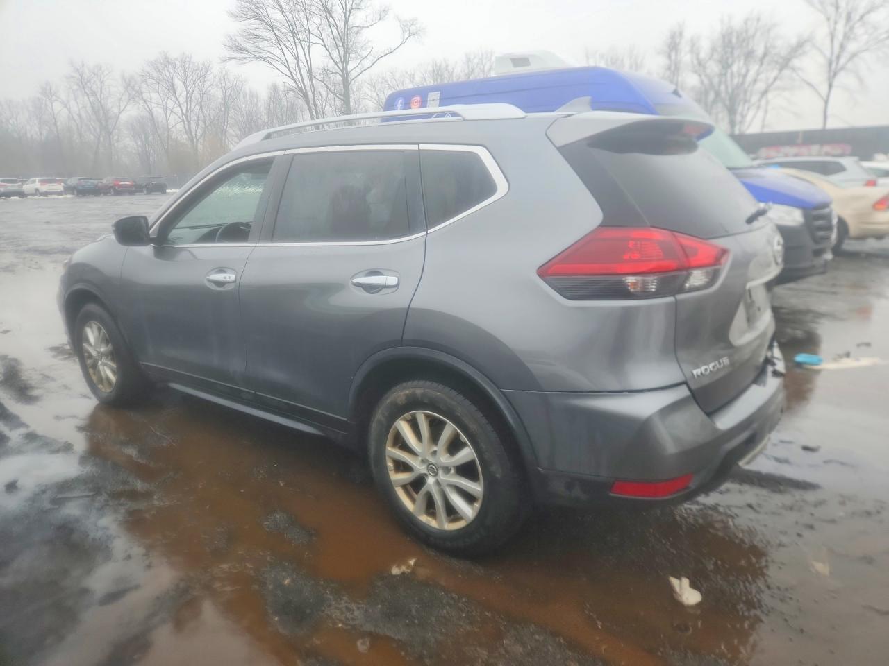 2018 Nissan Rogue s
