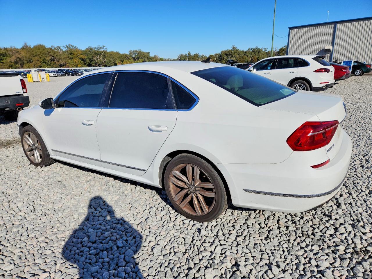 2016 Volkswagen Passat sel