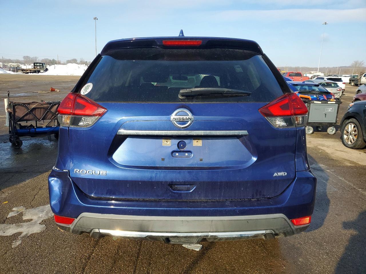 2017 Nissan Rogue s