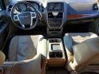 2015 Chrysler Town & Country Touring l