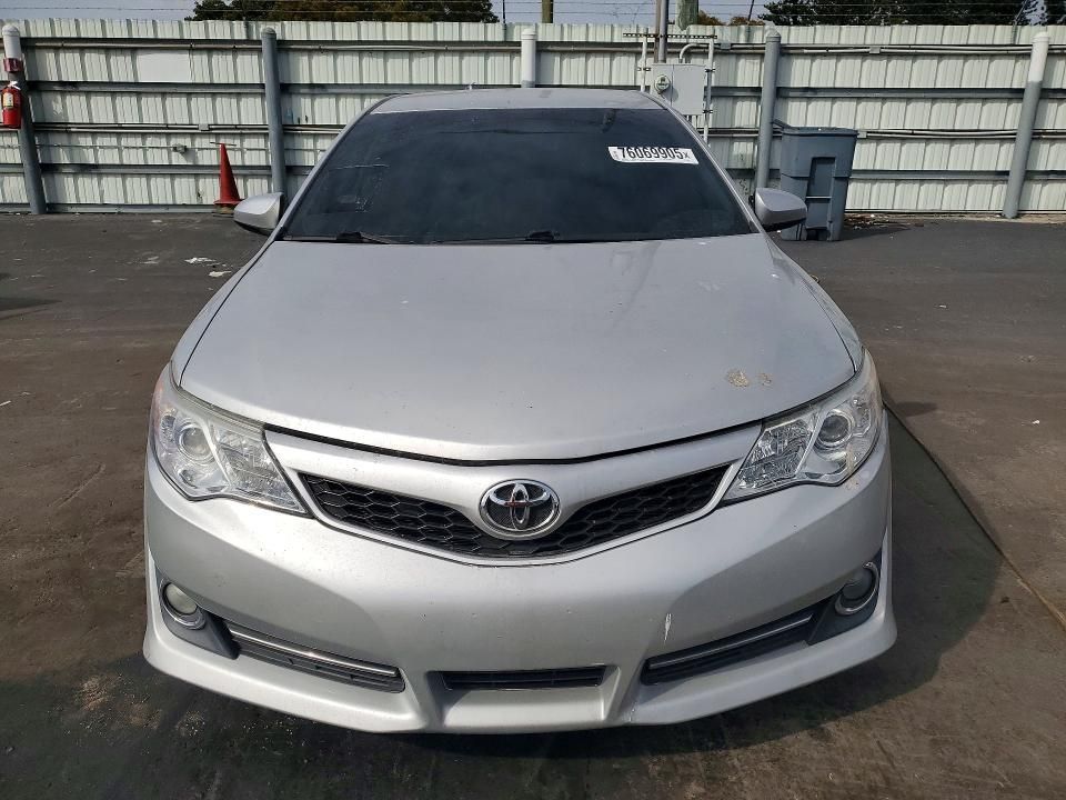 2014 Toyota Camry l