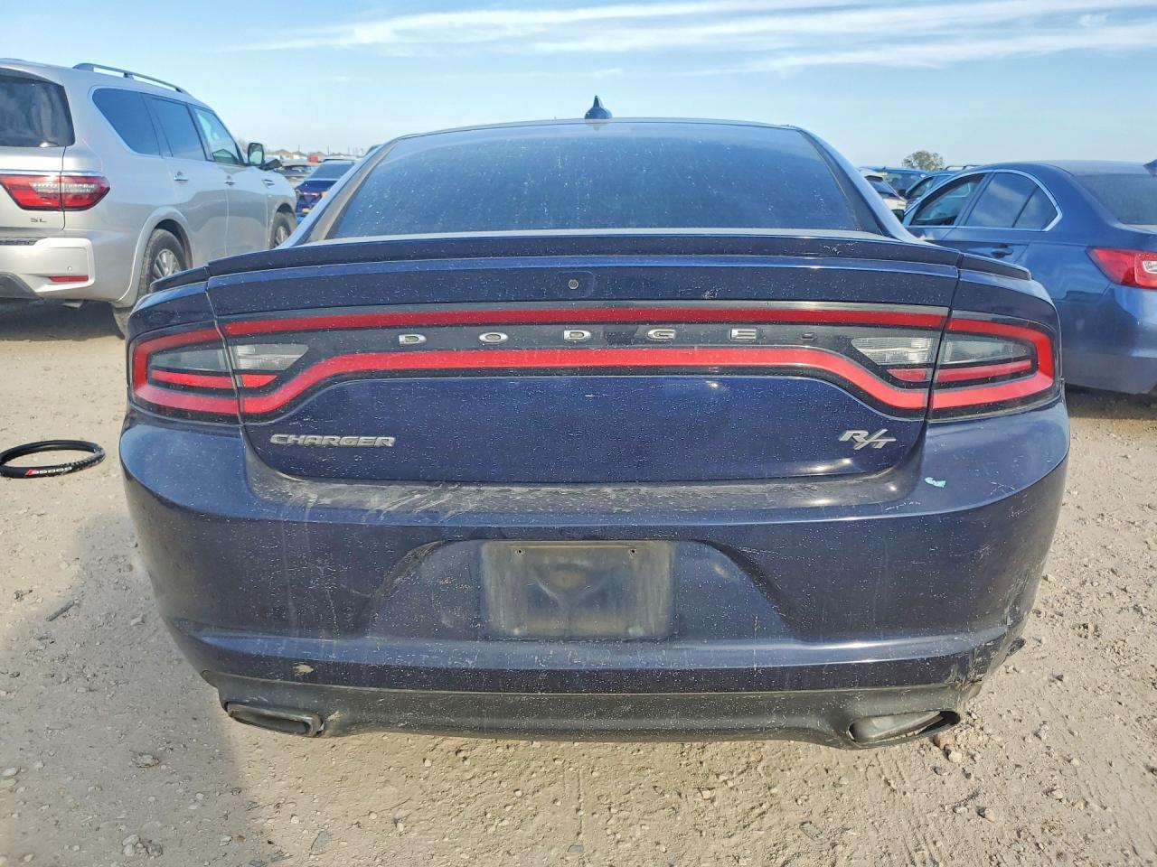 2016 Dodge Charger r