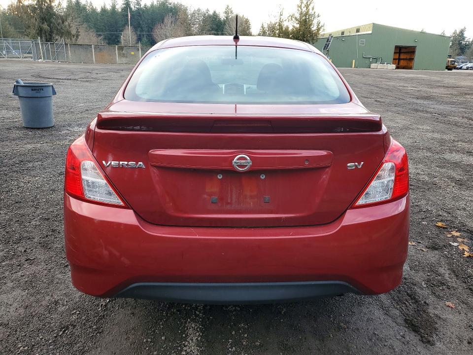 2019 Niss Versa sv