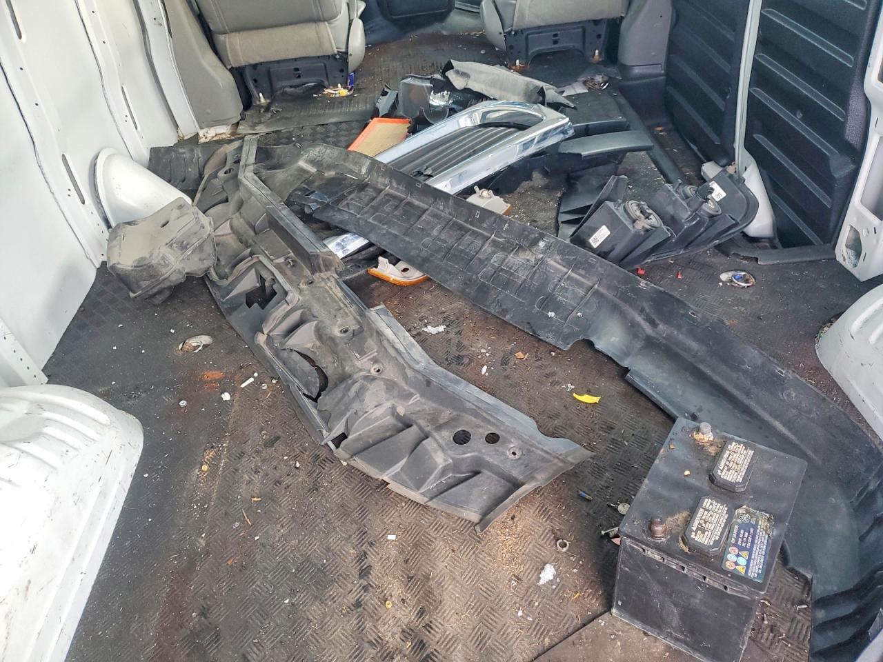 2021 GMC Savana G2500