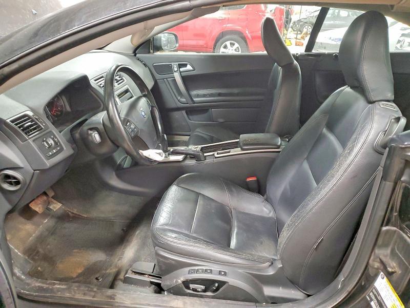 2010 Volvo C70 T5
