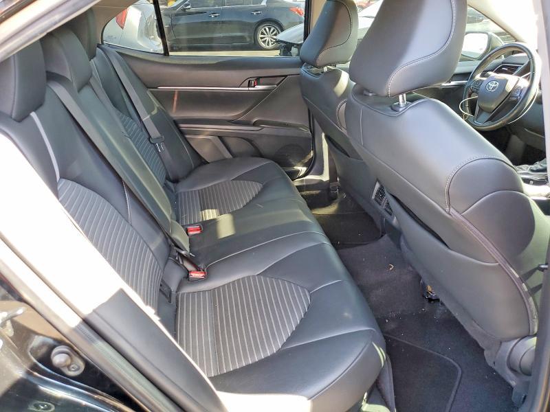 2023 Toyota Camry Hybrid se