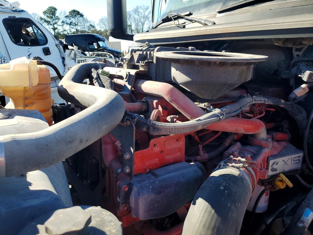 2018 International LT625 Semi Truck