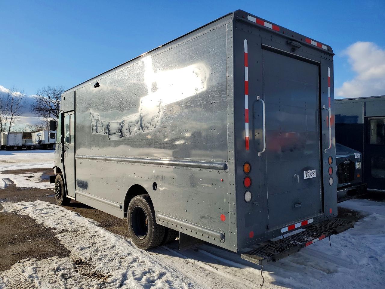2020 Freightliner MT45 Chassis Delivery Truck