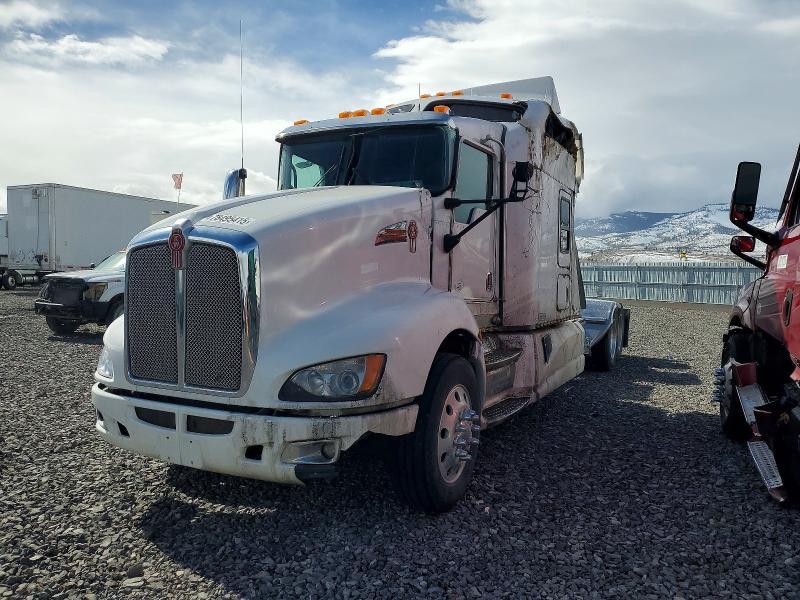 2015 Kenworth T660 Semi Truck