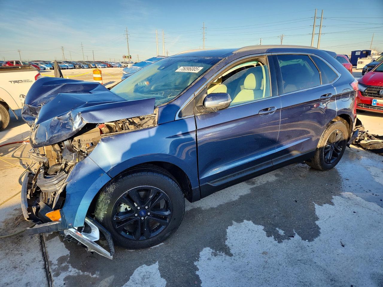 2019 Ford Edge sel