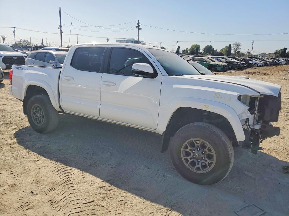 2017 Toyota Tacoma Double cab