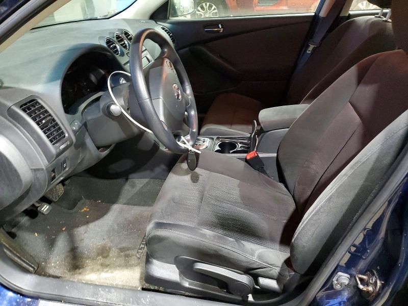 2010 Nissan Altima Base