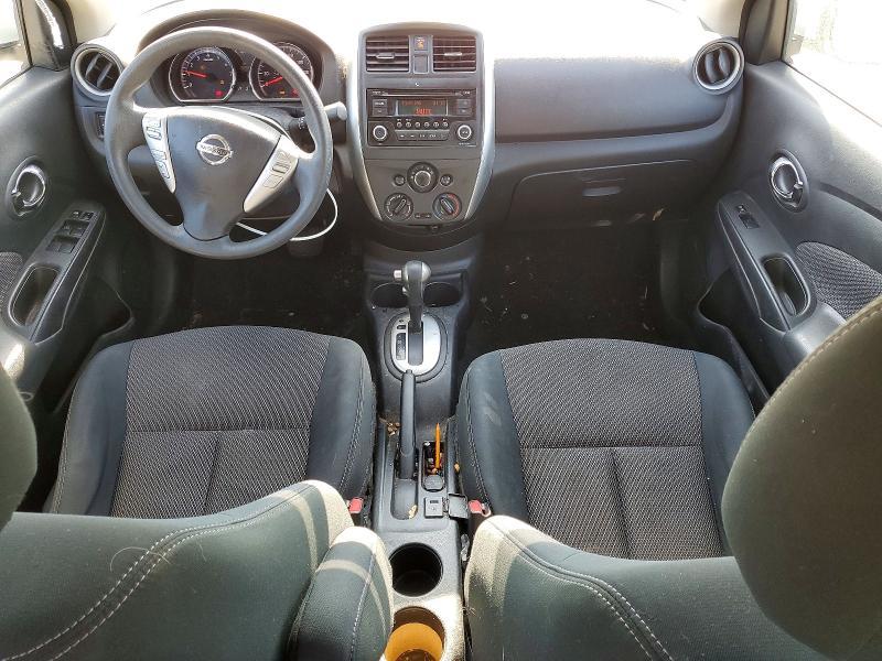 2016 Niss Versa s
