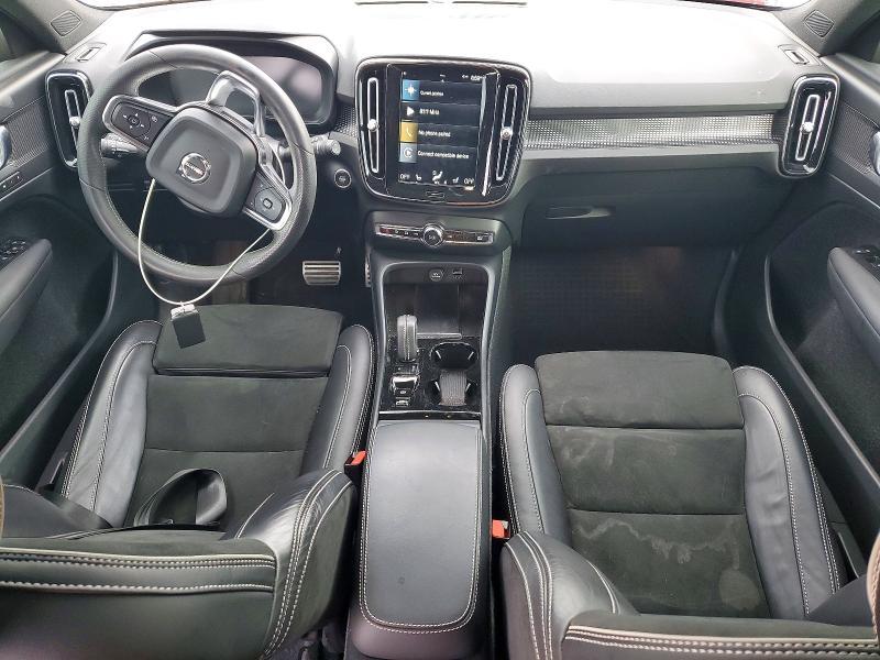 2021 Volvo Xc40 T5 R-design