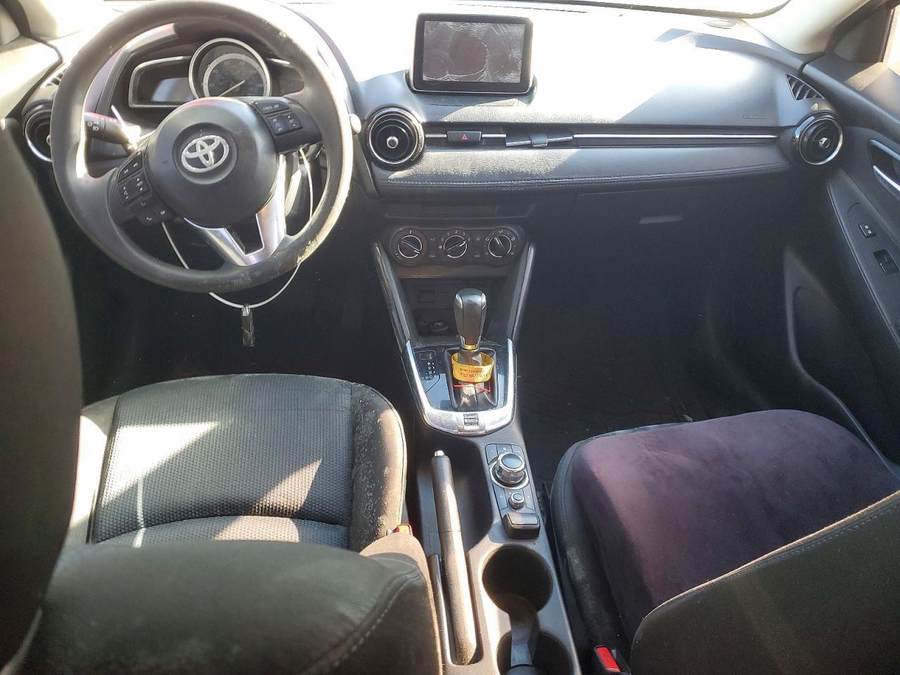 2017 Toyota Yaris ia