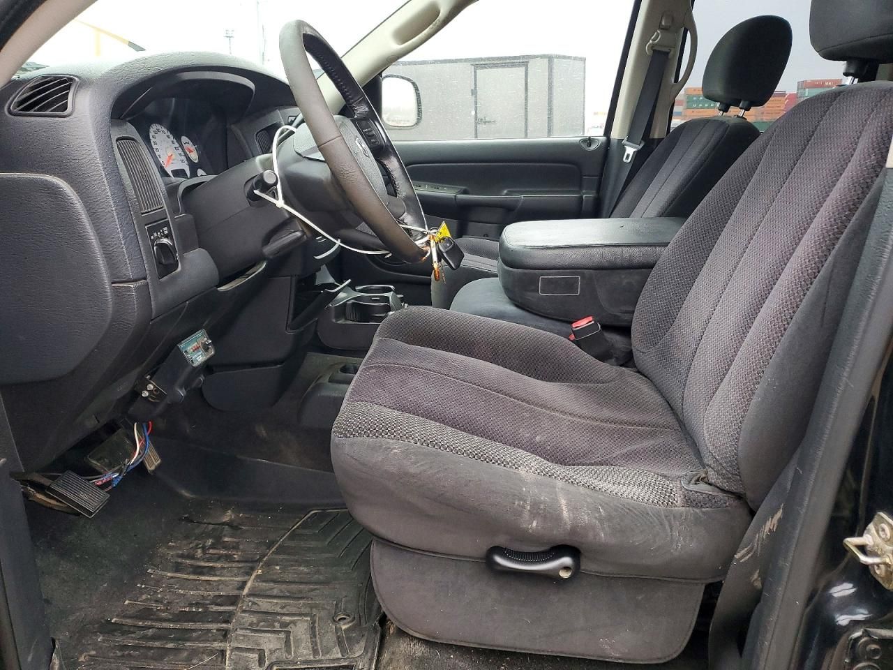 2005 Dodge Ram 1500 st