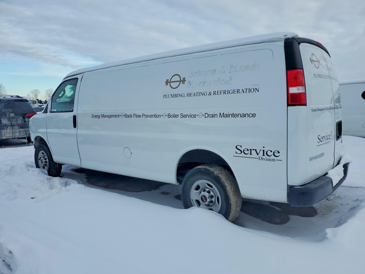 2023 GMC Savana G2500