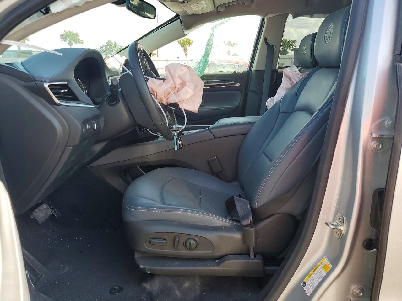 2020 Buick Enclave Essence