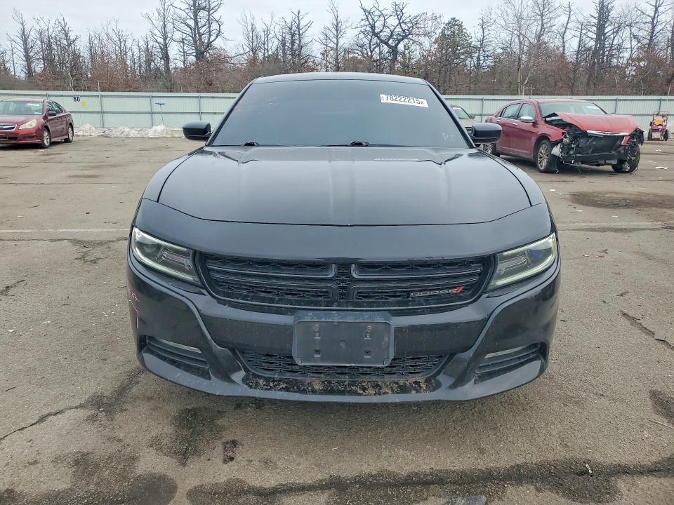2018 Dodge Charger sxt Plus