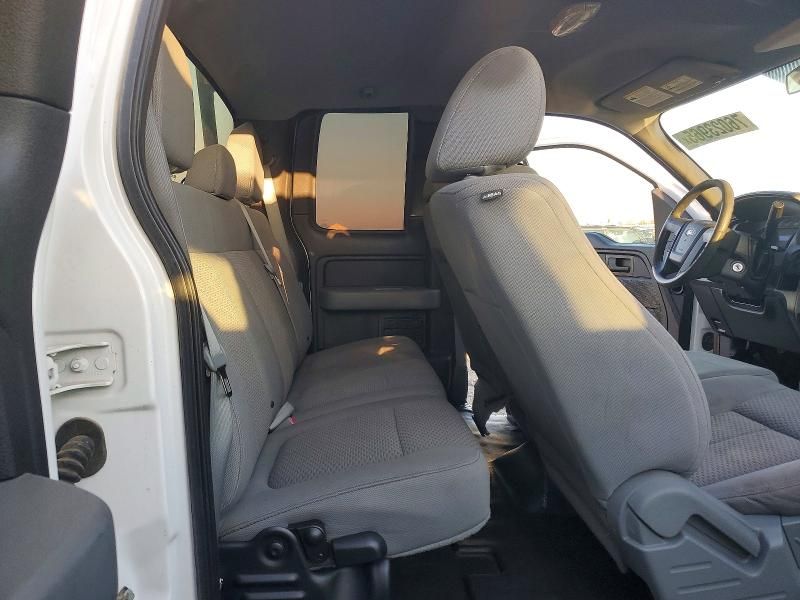 2014 Ford F150 Super cab