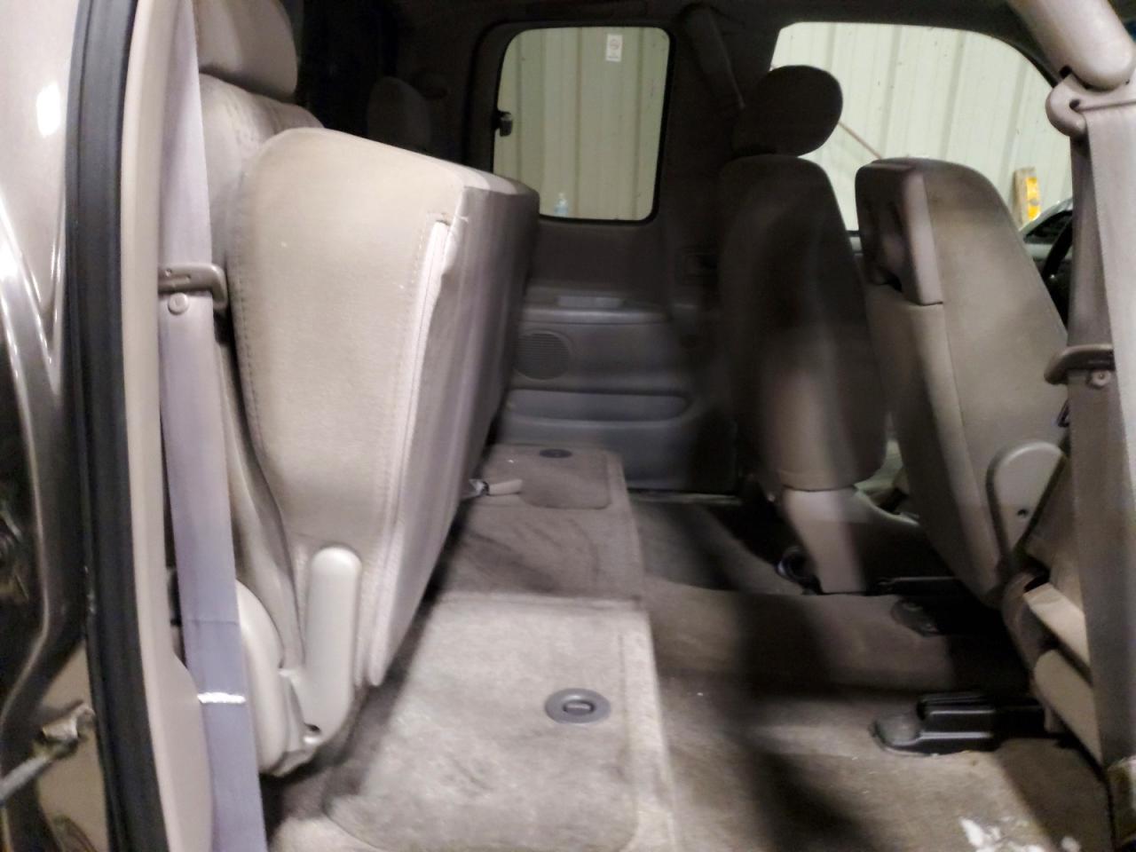 2003 Toyota Tundra SR5