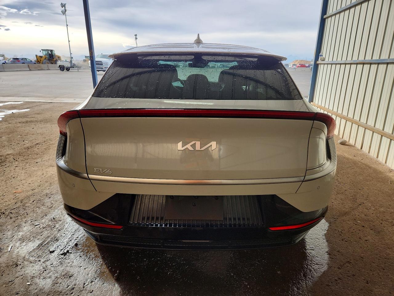 2023 KIA EV6 Wind