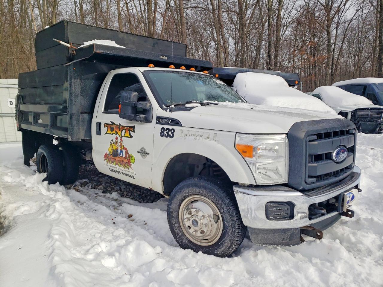 2015 Ford F350 Super Duty Dump Truck