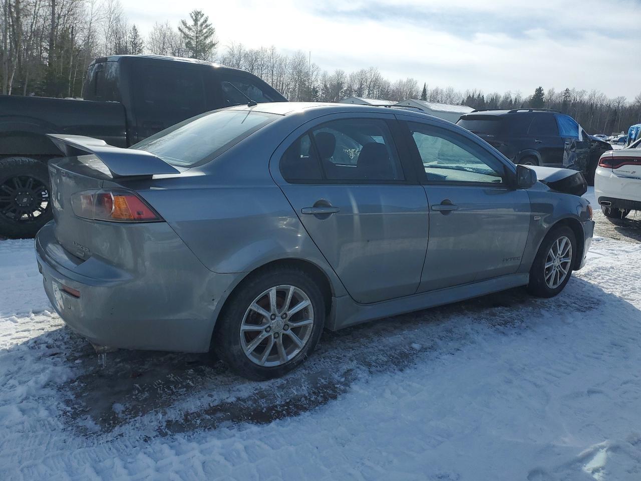 2015 Mitsubishi Lancer es