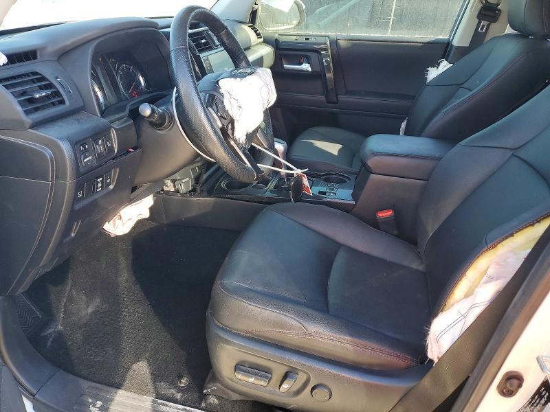 2023 Toyota 4runner se