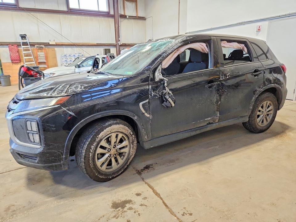 2021 Mitsubishi Rvr se