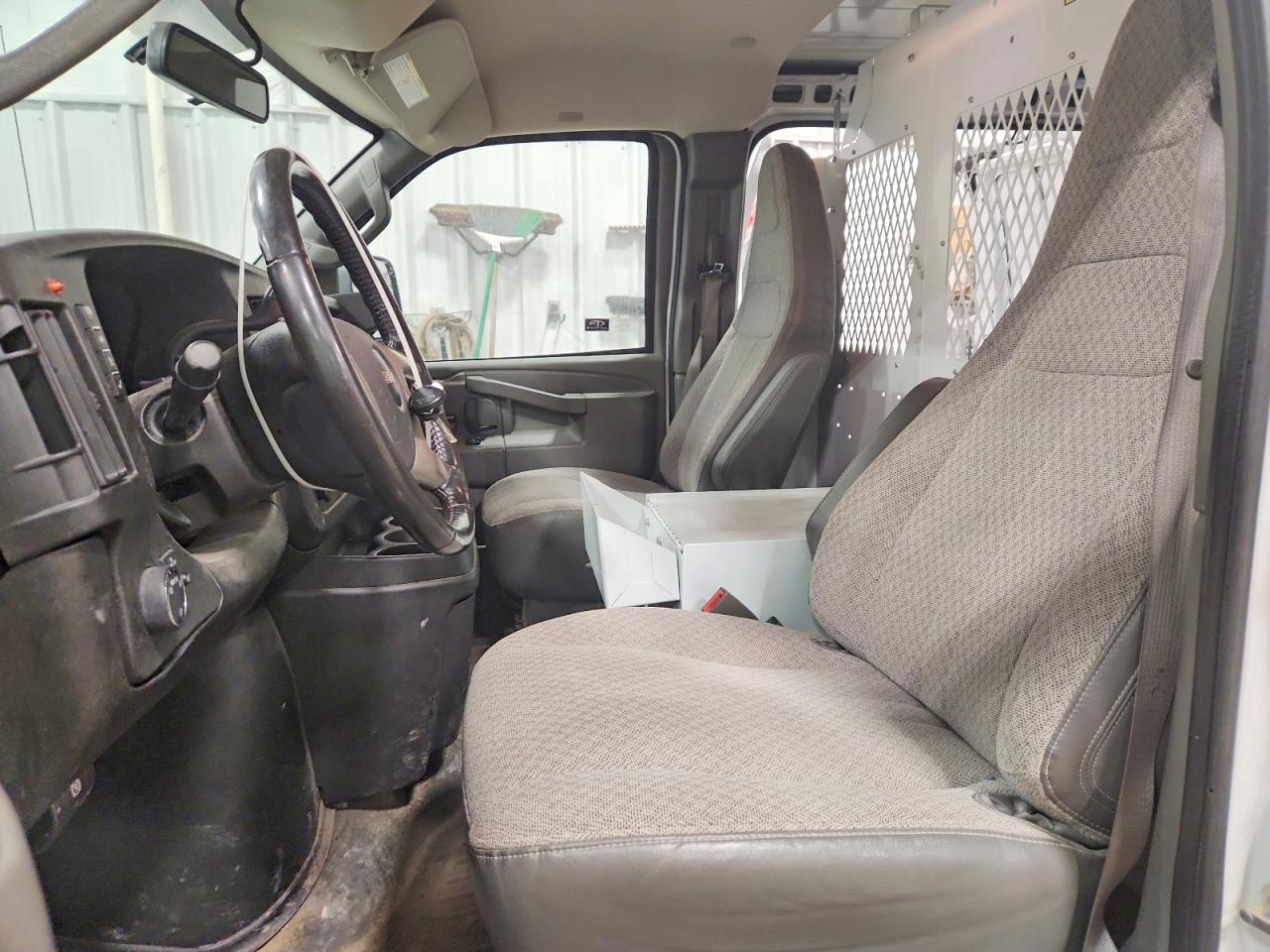 2019 GMC Savana G2500 Utility / Service Van