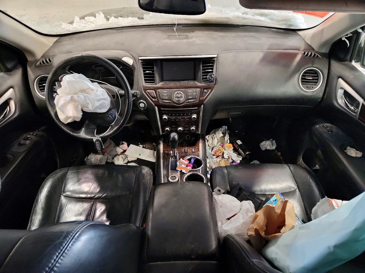 2013 Nissan Pathfinder s
