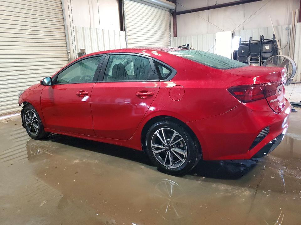 2023 KIA Forte lx
