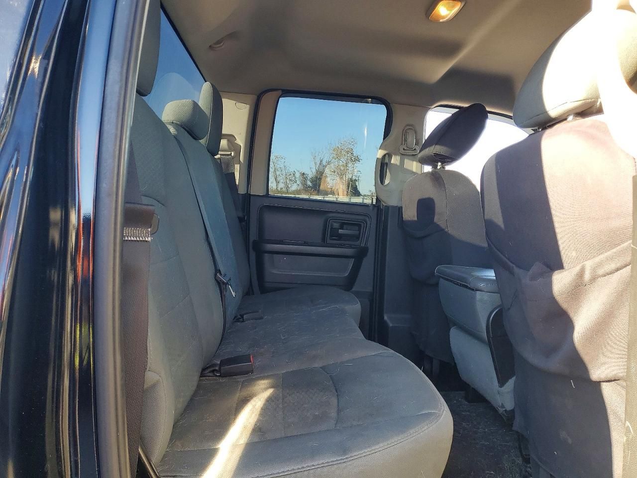 2014 Dodge Ram 1500 st