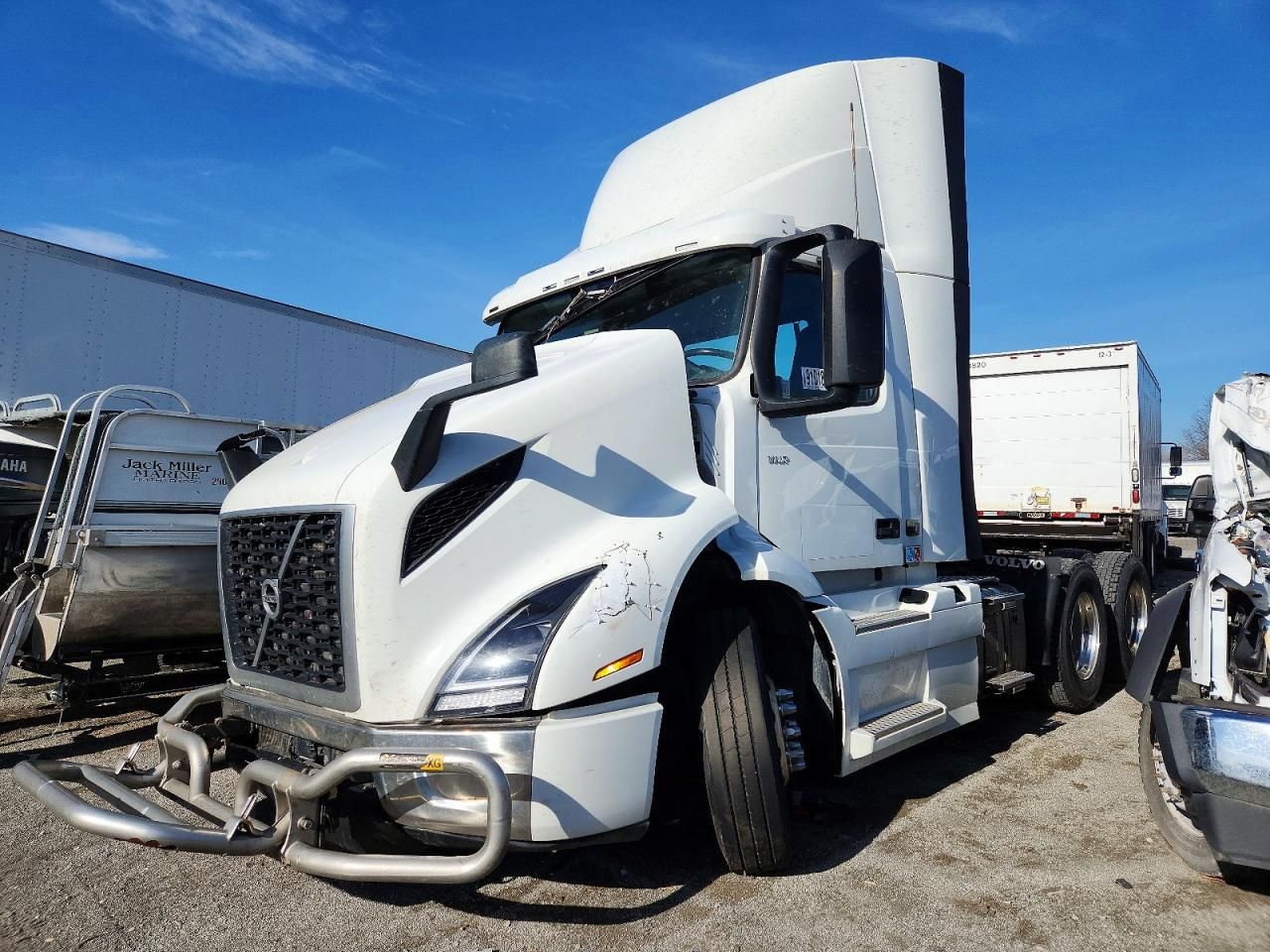 2024 Volvo VNR Semi Truck