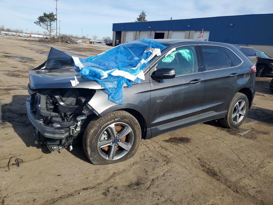2020 Ford Edge sel